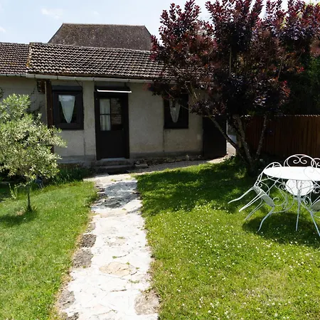 De La Source Du Touron *