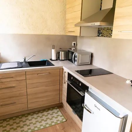 De La Source Du Touron *