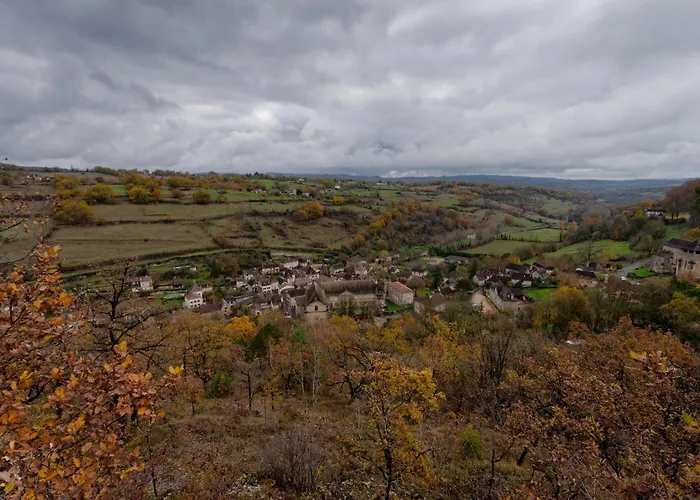 De La Source Du Touron Nyaraló
